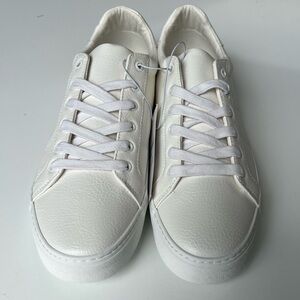 Classic White Men’s Leather Sneakers - Low Top Casual Shoes